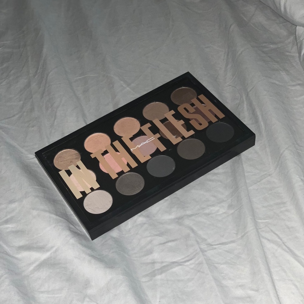 MAC In The Flesh Eyeshadow Limited Edition